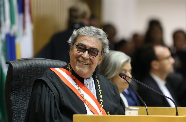 Aloysio Corrêa da Veiga assume TST e CSJT com foco na racionalização e na afirmação da Justiça do Trabalho