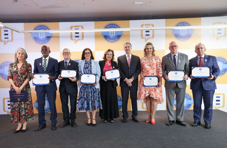 Tribunais do Trabalho recebem selo de linguagem simples do CNJ