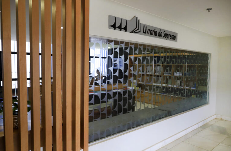 STF lança segundo volume de série de livros sobre desinformação